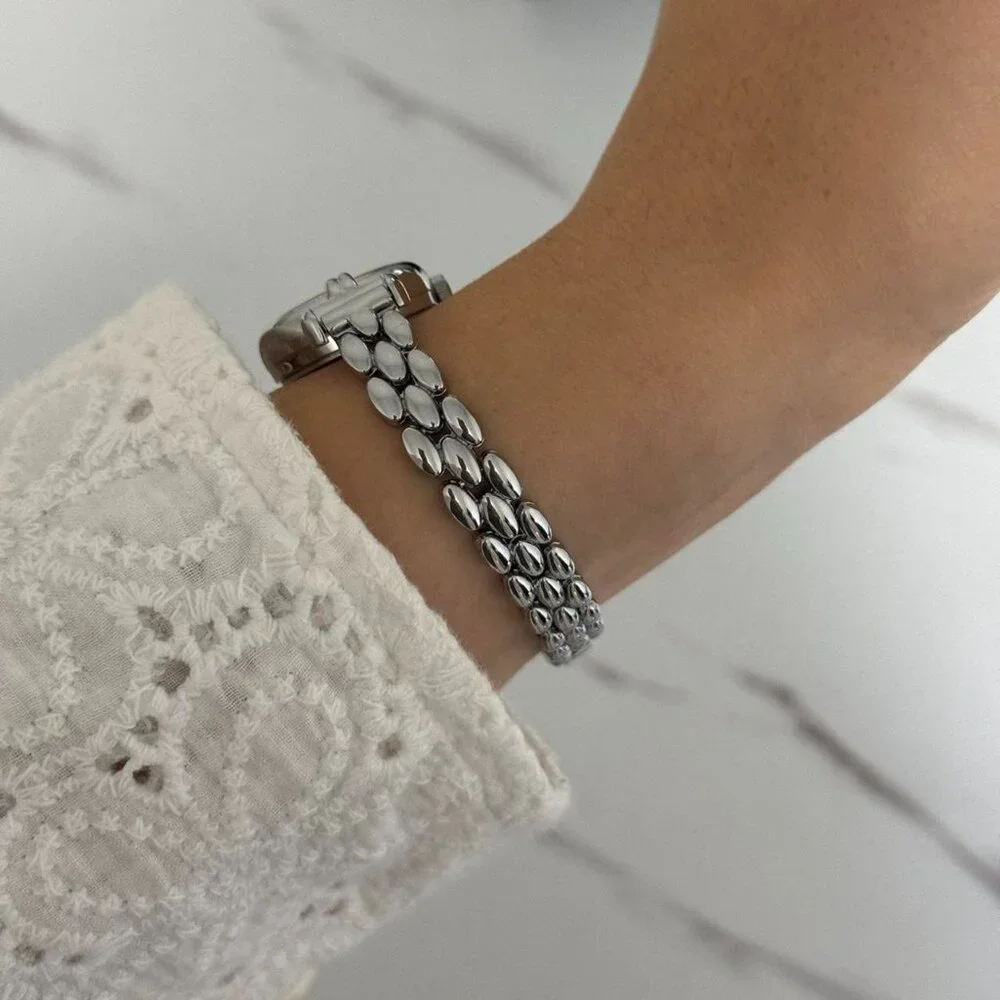 Sku:0176 Retro round vintage style mini silver watch bracelet + in‎ a gift box